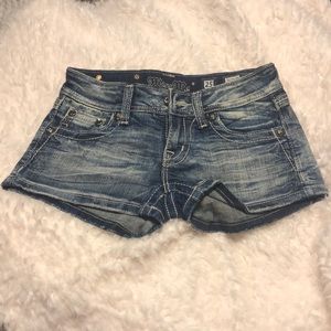 Miss Me 25 Jean shorts